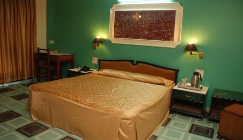  Deluxe non ac room