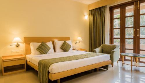 Deluxe Double or Twin Room (Complimentary welcome drink on arrival )