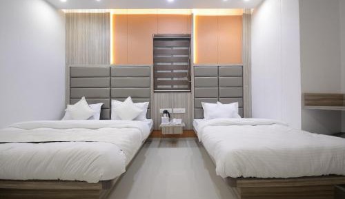 Executive Triple Room