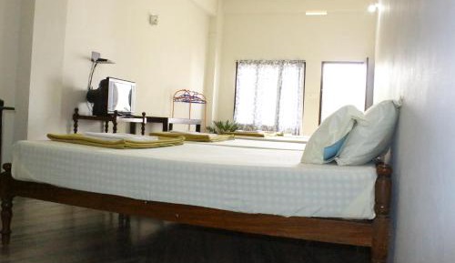 Basic Triple Room