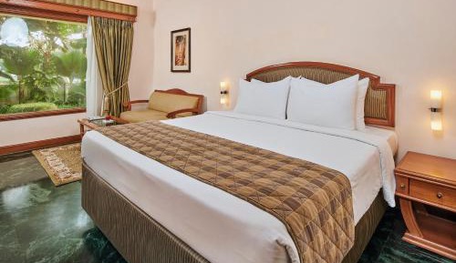 Royal Suite  - 20% Discount on F&B and SPA (till 30th Sep 2026)& 1-way Airport transfer