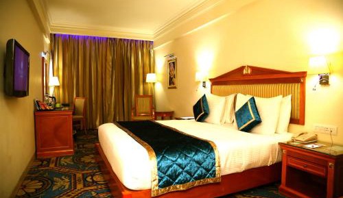 Deluxe Room with 15% off on Food and soft Beverage