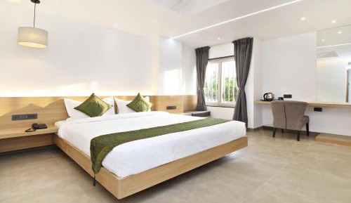Deluxe Family Room
