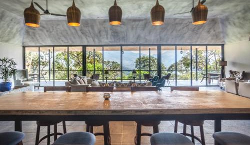 Premium Luxury Villa with Lake View