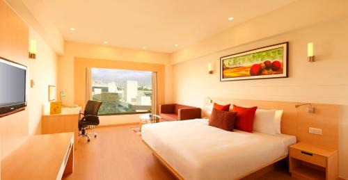 Executive Suite. (Complimentary Welcome Drink on arrival,Early Check-In upto 2 hours (subject to availability))