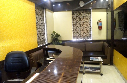 Girgaon Hotel | Hotel National