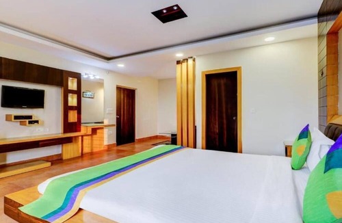 Salt Lake House | Treebo Sreema - 2.5 km From Salt Lake Sector V