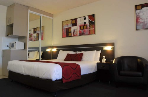Dubbo Hotel | Golden West Motor Inn