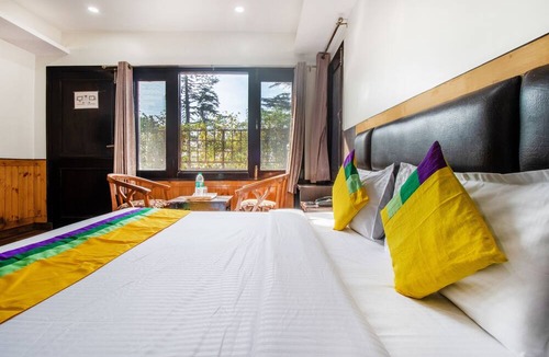 Shimla Hotel | Itsy Hotels Avantika With Forest View