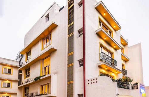 Greater Kailash I Hotel | Home@F37