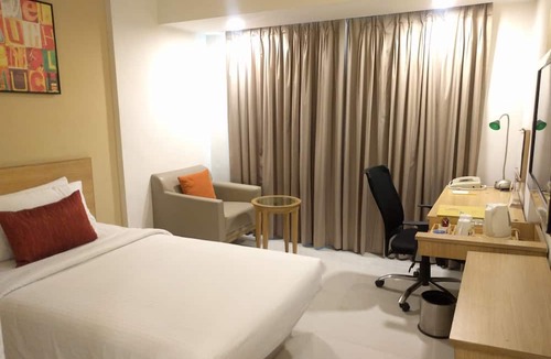 Udyog Vihar Hotel | Lemon Tree Hotel, Udyog Vihar, Gurugram