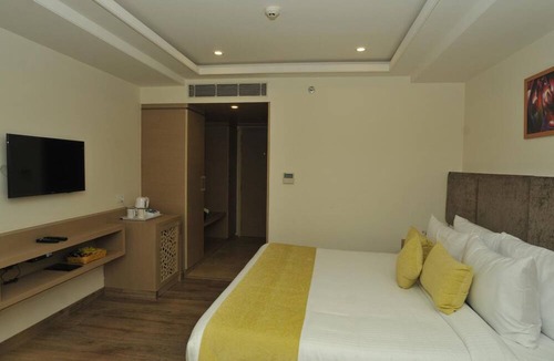 Vaishali Nagar Hotel | Royale Lalit Hotel Jaipur