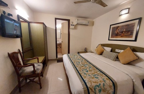 Old Delhi Hotel | Hotel Green Castle (Heritage Hotel)