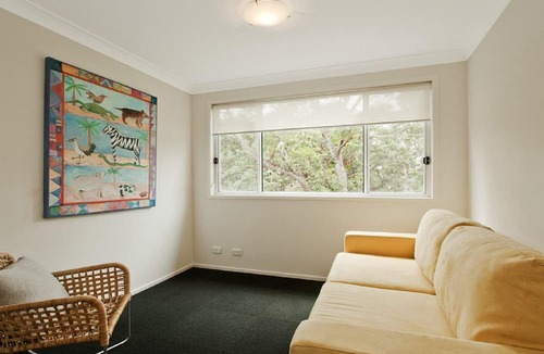 Callala Beach House | Sea Whispers – minutes walk to beach