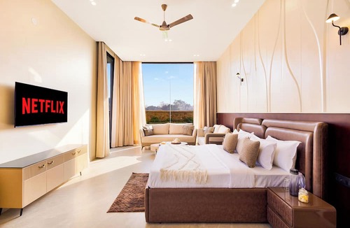 Taoru Villa | House of Tvara by ELIVAAS