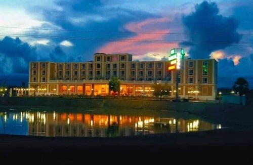 Tada Hotel | Hotel SRM Granderus