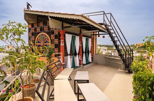 Balamurugan Nagar Villa | AR Lighthouse Bay Villa by Roscotel