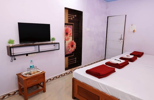 Kunkeshwar Hotel | Sai Sagar Beach Resort Kunkeshwar