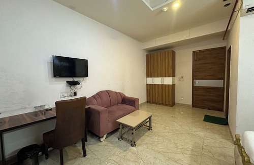 Indirapuram Hotel | The Grand Palace