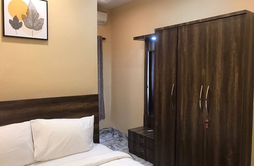 Chandannagar Hotel | GHARANA RESORT