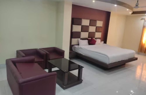 Begusarai Hotel | Hotel Anand Deluxe Begusarai