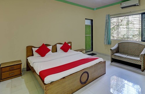 Vasai Hotel | OYO Flagship Green Hills Resort
