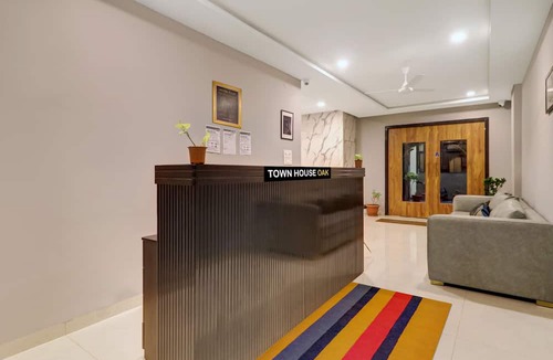 Medchal Hotel | Super OYO Townhouse OAK De Alphabet