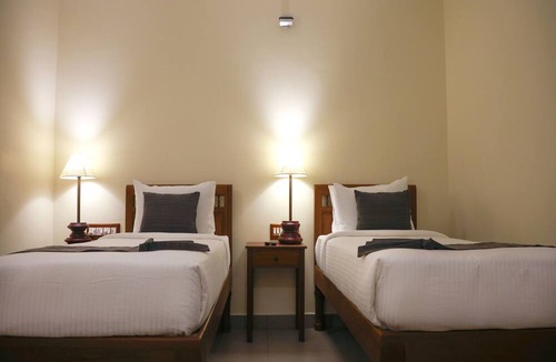 Pudukuppam Hotel | Mango Hill La Serene Puducherry