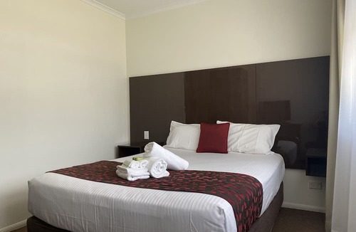 Wauchope Hotel | Timbertown Motel