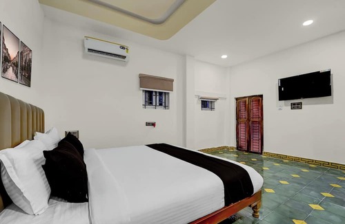 Coimbatore Hotel | Palette Mithalai Farm Garden PvtPool