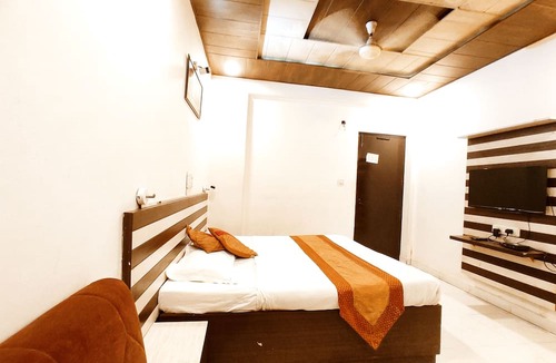 Ludhiana Hotel | THE SURYA PRIME Near AC Market