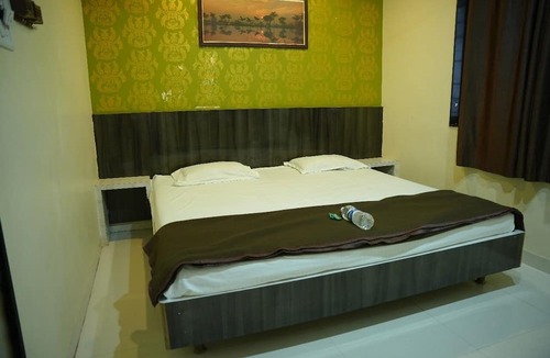 Tuljapur Hotel | Palange Lodge