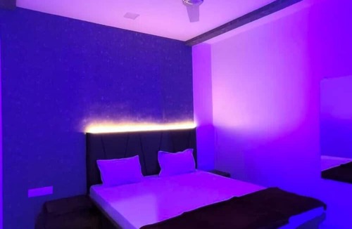 Akola Hotel | V EXECUTIVE HOTEL