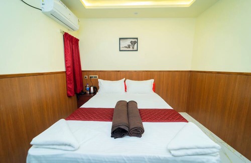 Kalapettai Hotel | Hotel French City