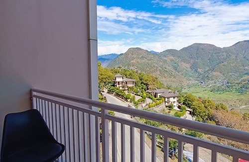 Bathri Hotel | OnlyStay Luxe House Dalhousie