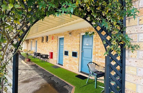 South Tamworth Hotel | Town & Country Motor Inn