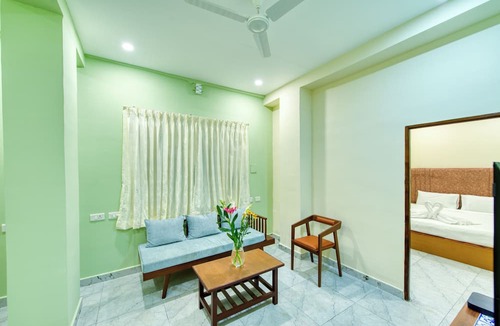 White Town Apartment | Perfect 1-bedroom apartment with AC in beautiful Puducherry