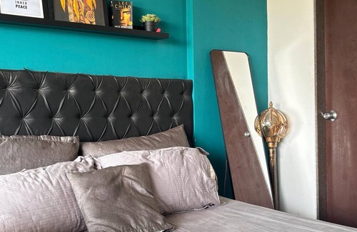 Palghar Apartment | Chillout space-Palghar with private JACUZZI!
