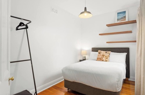 Millers Point Apartment | Eclectic Heritage Comfort with Terrace and Views