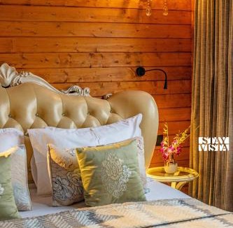 Patnitop Villa | StayVista at Chalet Royale with BBQ, Bonfire