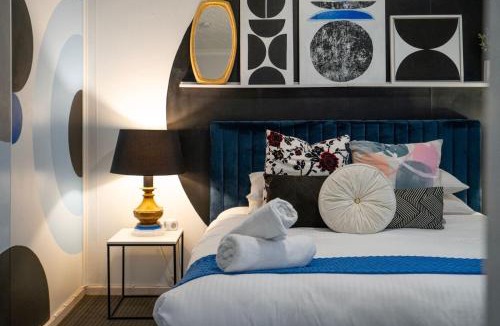 Cessnock House | Eleda House - Retro Hidden Gem