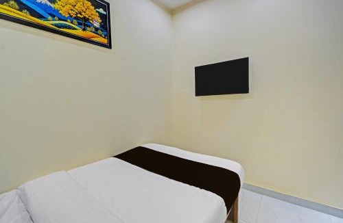 Kamareddy Hotel | Hotel O Moonlight Luxury Rooms