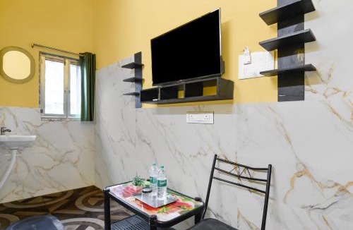 Madhyamgram Hotel | Hotel O Madhyamgram Railway Junction Formerly Dreamland