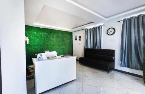 Vadanemelli Hotel | Hotel O Grand Beach Palace