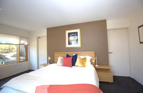 Jindabyne House | Mountain Zen - 94 Chongs Road