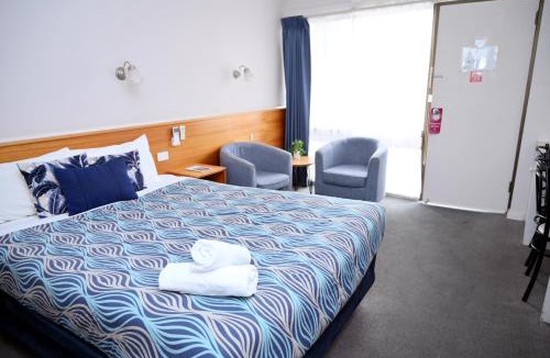 Echuca Hotel | Paddlewheel Motel