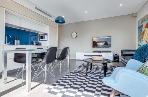 Cremorne Apartment | Explore Sydney from Stylish North Shore Apartment