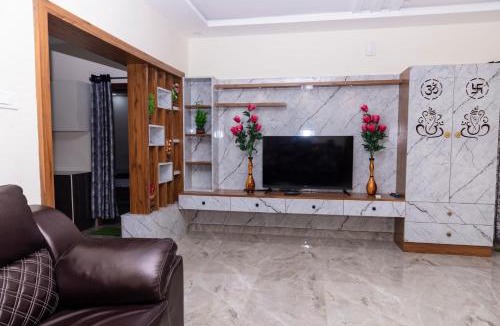 Tiruchanur Apartment | Anitha Home Stay