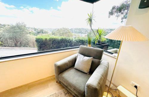Mosman House | 6BR Stunning Waterview & Private Pool