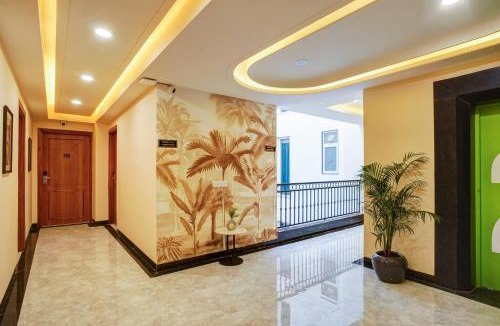 DLF City Hotel | Saltstayz Premier - Arjun Marg